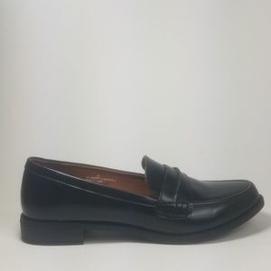 Universal Thread Slip-on Loafers